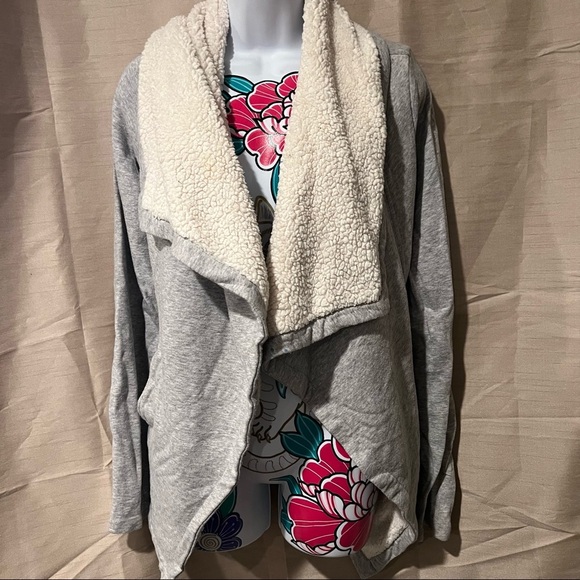 Guess Gray Open Front Sweater Bailey Fleece Trim Jacket - Picture 3 of 7